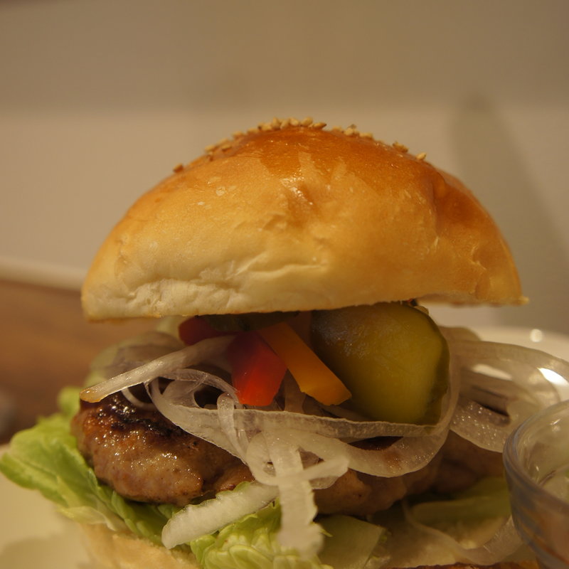 コックテイルバーガー(COCKTAIL HAMBURGERS)