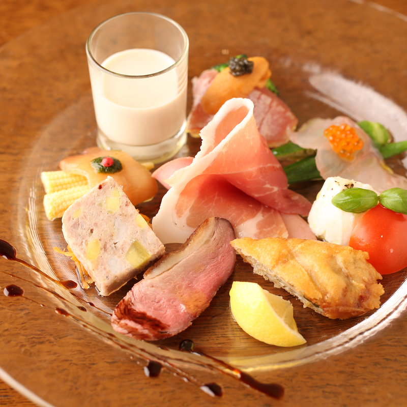 おまかせ盛り合わせ(ラ ブォナ ヴィータ （LA BUONA VITA）)