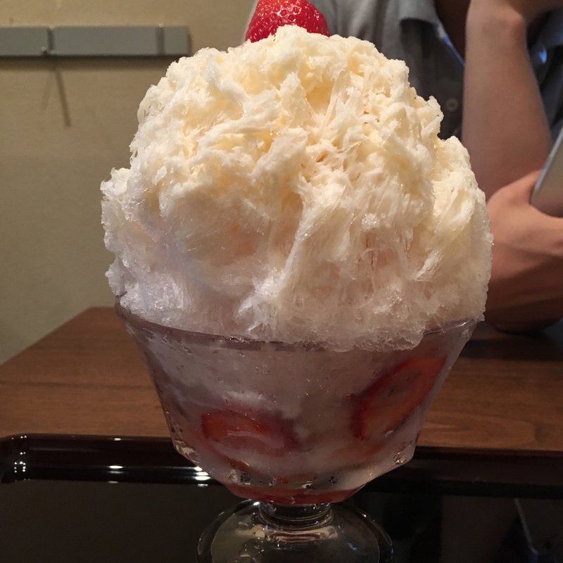 いちごミルク(浅草浪花家)