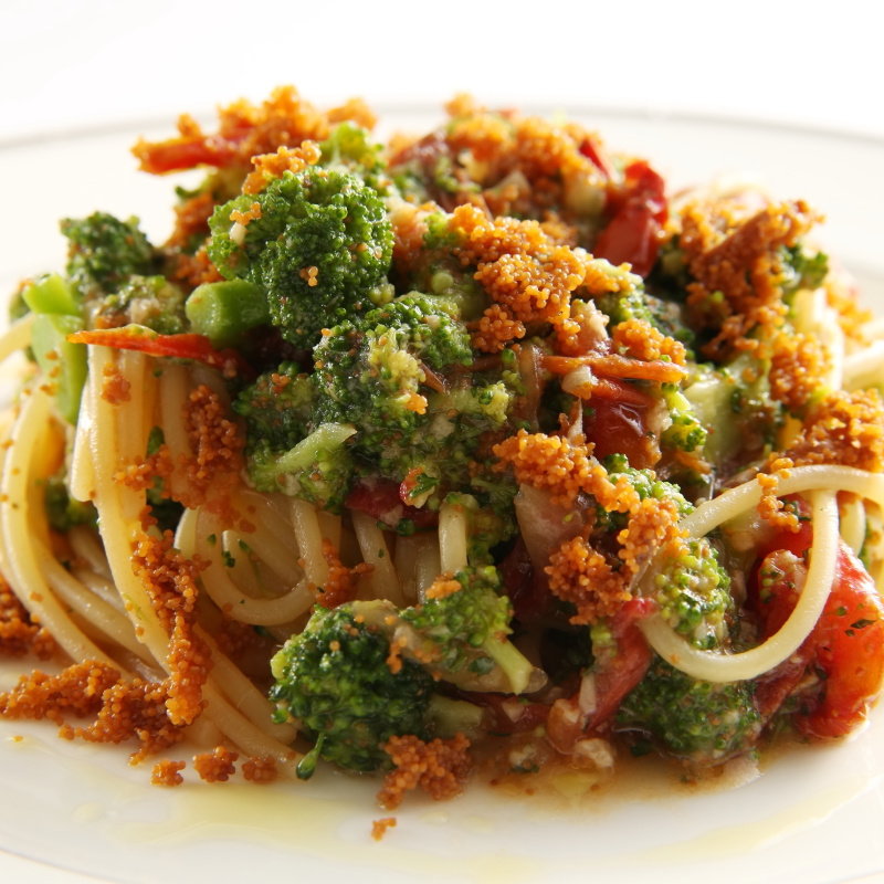 からすみとブロッコリーのパスタ(ラ バルカ)