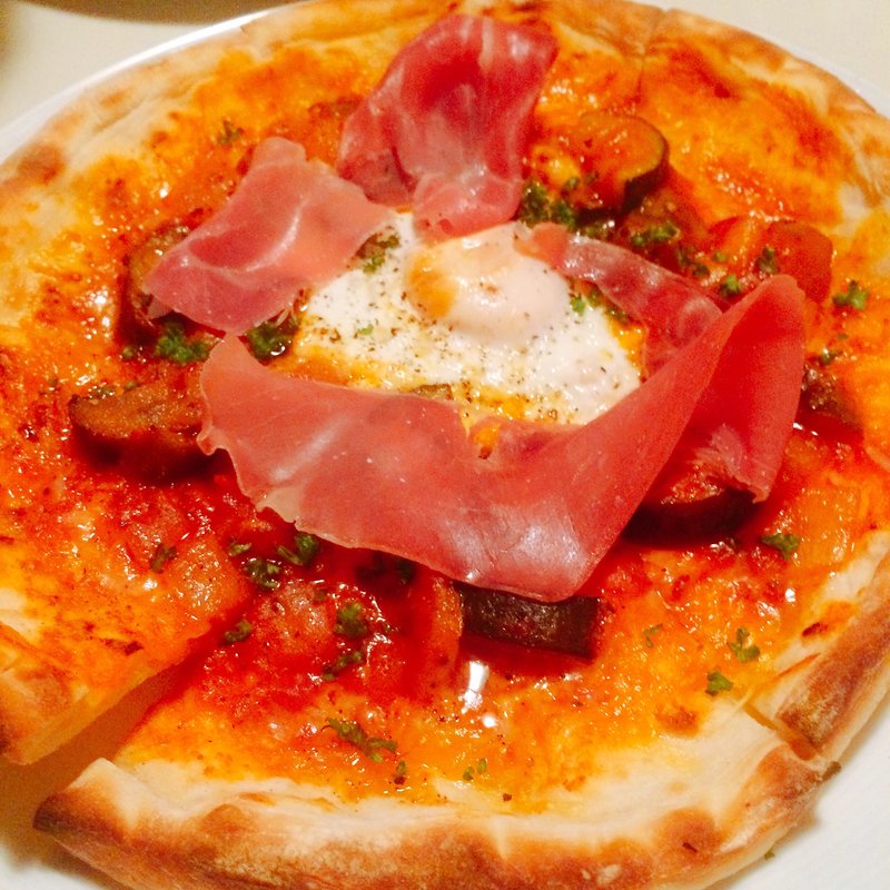  カポナータと生ハムのビスマルク風ピザ(アナログ カフェ ラウンジ トーキョー （ANALOG CAFE／LOUNGETOKYO）)