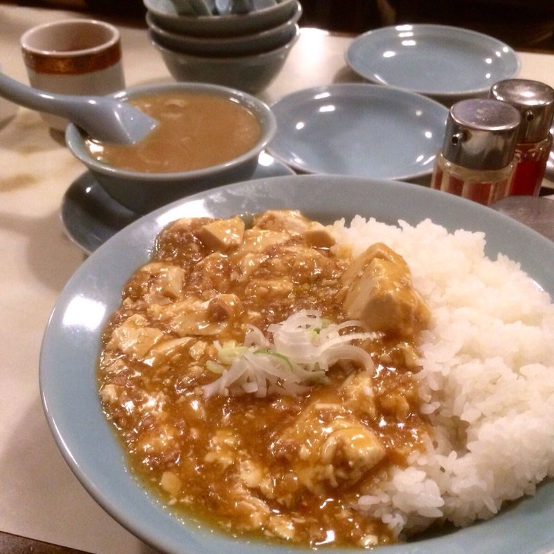 麻婆丼(龍朋)