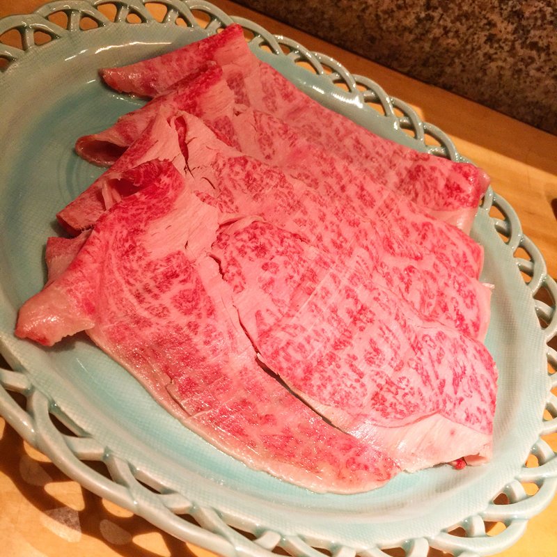 土佐黒毛和牛しゃぶしゃぶ(土佐料理 祢保希（ねぼけ）丸の内店)