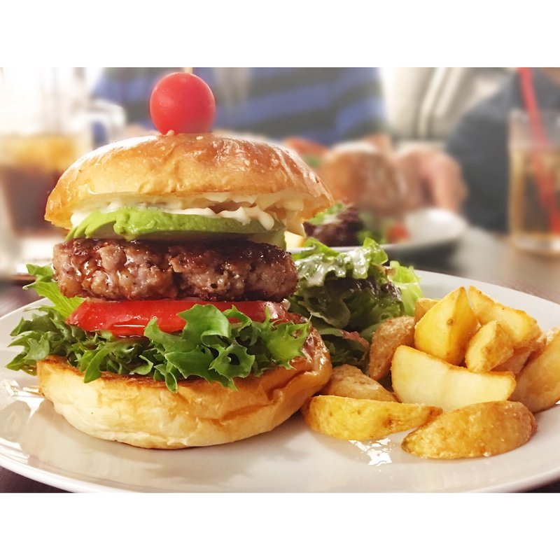 テリヤキアボカドバーガー