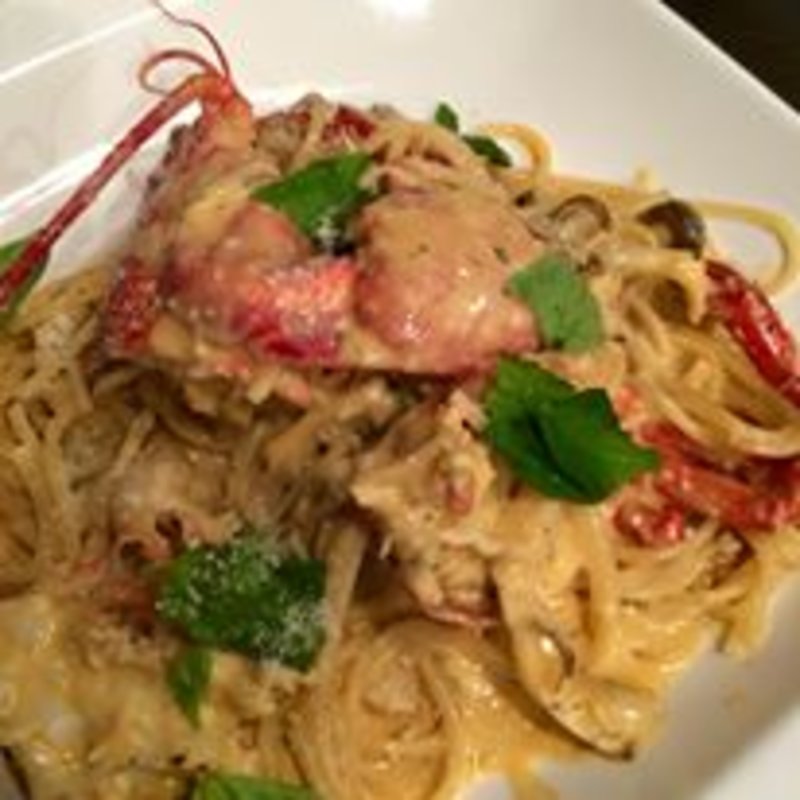 海老とキノコのクリームパスタ(バルハチゴー)