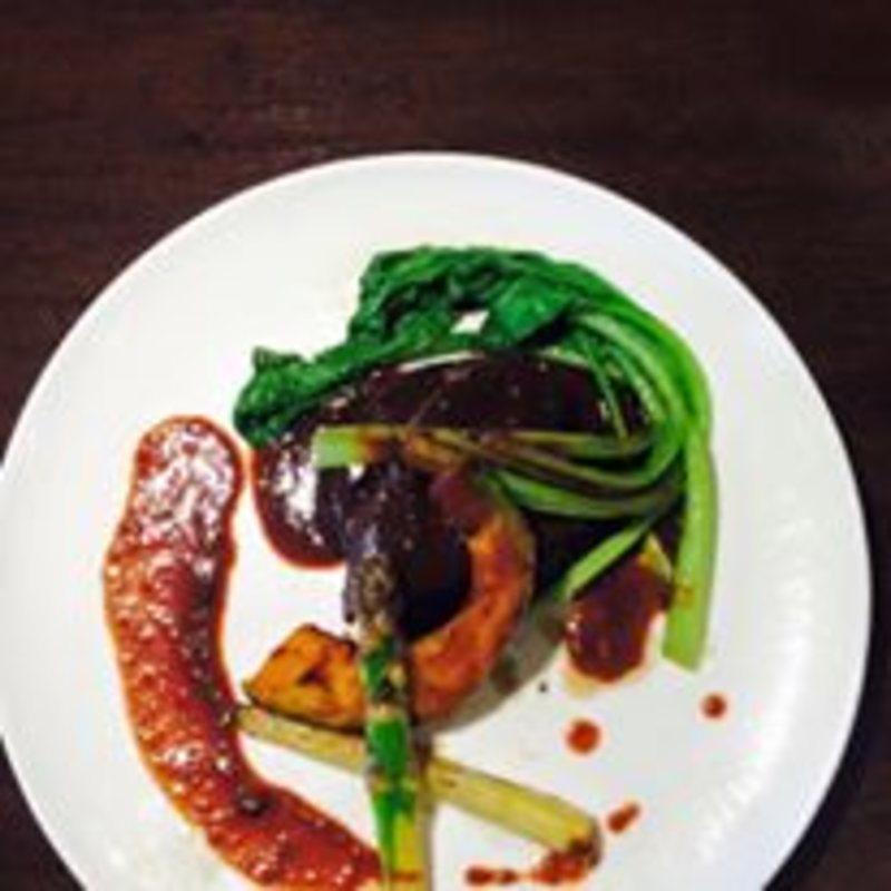 グリル野菜とハンバーグ(バルハチゴー)