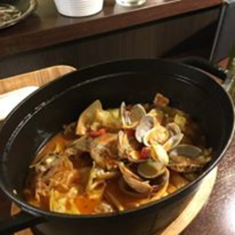魚介のトマト煮込み(バルハチゴー)