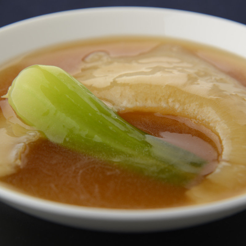 フカヒレの姿煮(ロビーラウンジ フォンテーヌ)