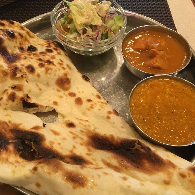 ランチ（カレー2種）(スワガット 六本木２丁目店)