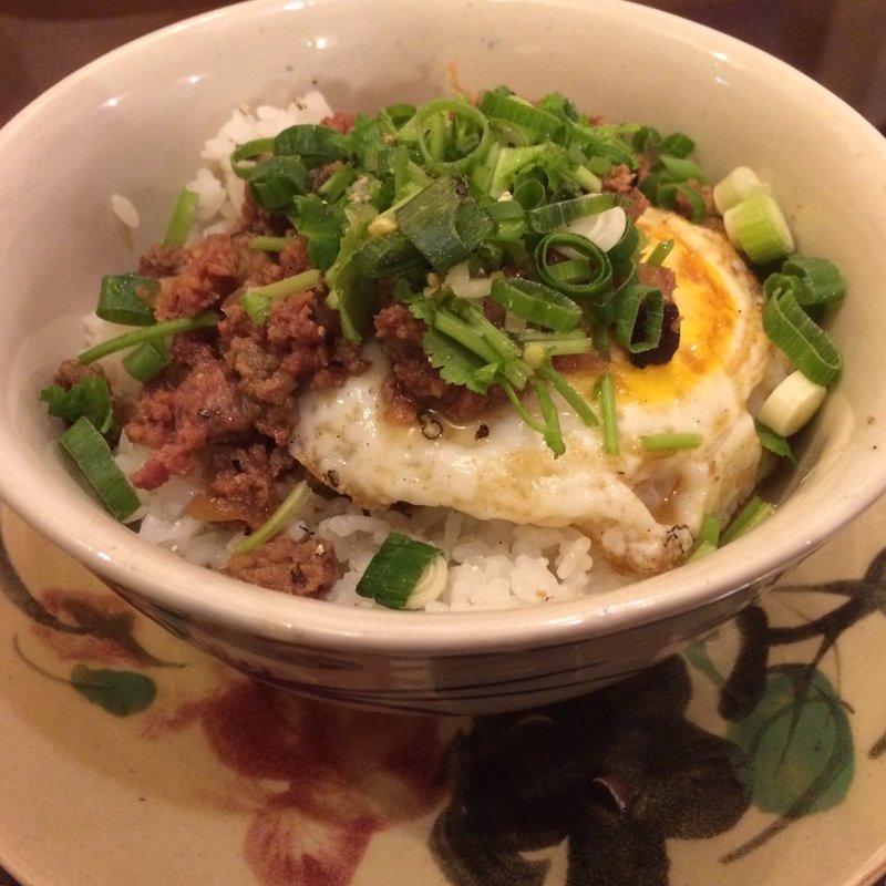 ルーロー飯(コムコカ)