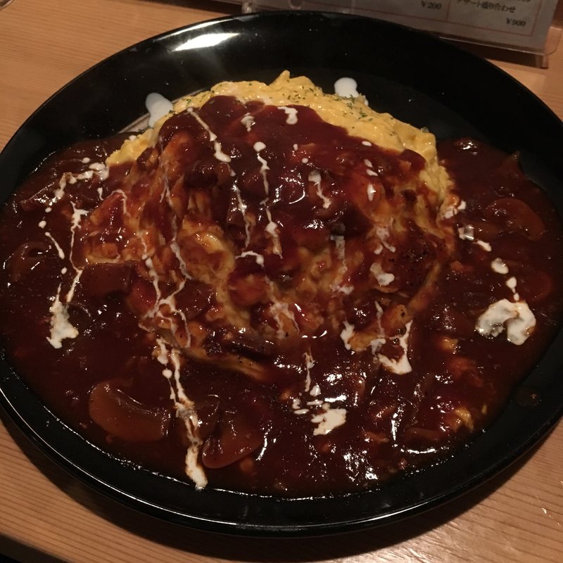 卵トロトロオムライス(ペペロンチーノ)