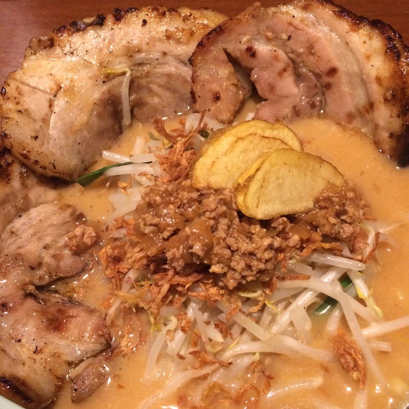 北海道 炙りチャーシュー麺(麺場 田所商店 木更津店)