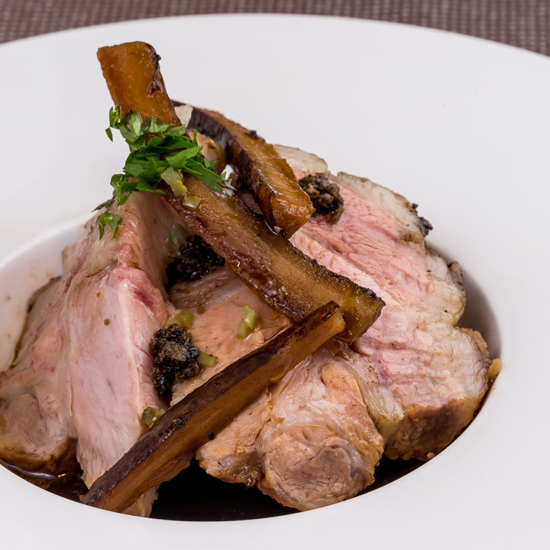 金華豚のグリル(ノワ・ド・ココ （Noix de Coco）)