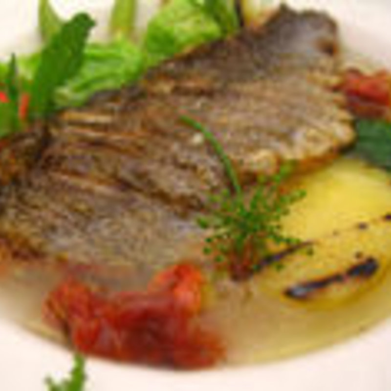 本日の魚料理(ノワ・ド・ココ （Noix de Coco）)