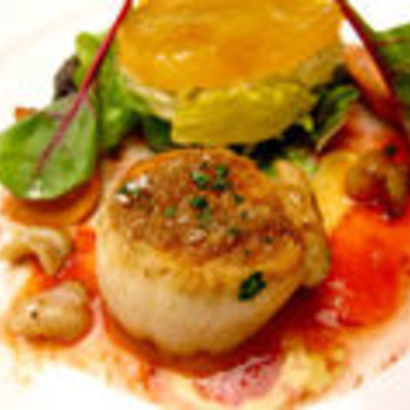 ホタテのグリル(ノワ・ド・ココ （Noix de Coco）)