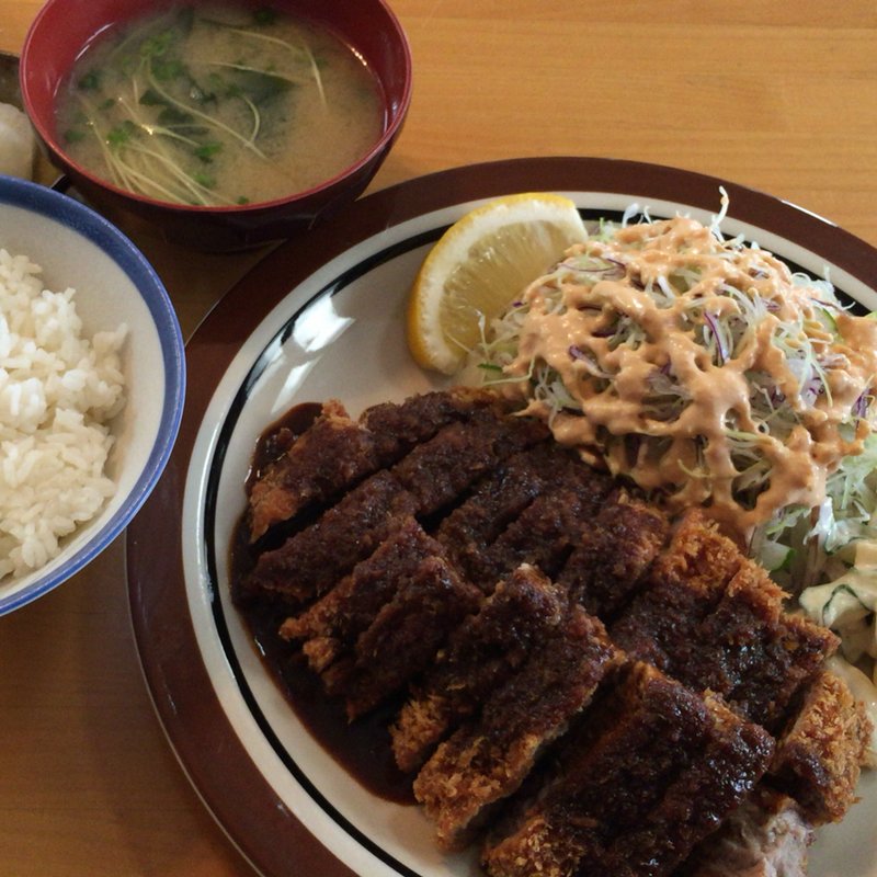 特上とんかつ定食300g(レストラン白浜)