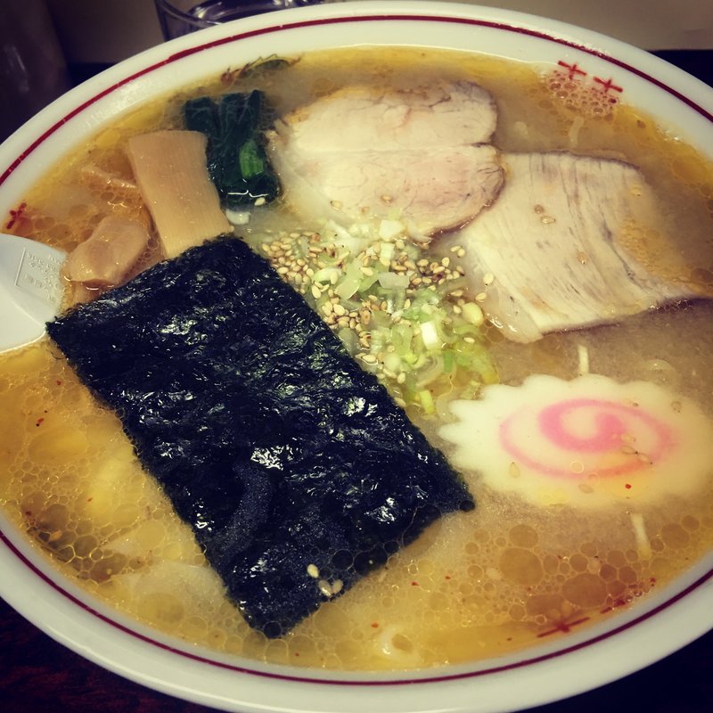 味噌大(ワンタンサービス)(支那そば 左馬)