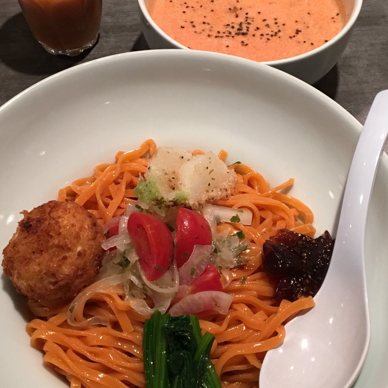 ビーガントマトクリームつけメン(ソラノイロ ARTISAN NOODLES)