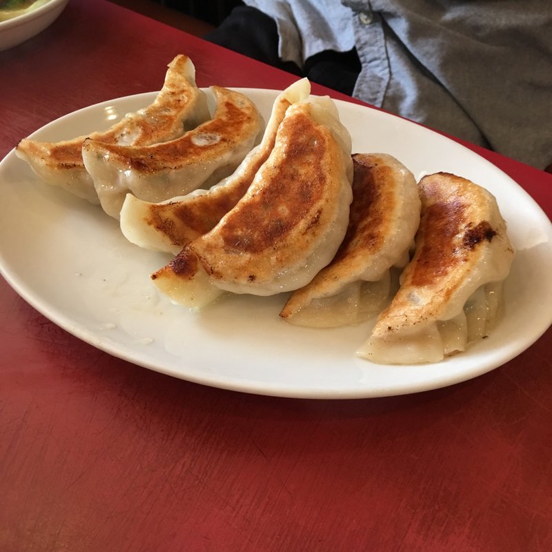 焼き餃子(山水楼 （サンスイロウ）)