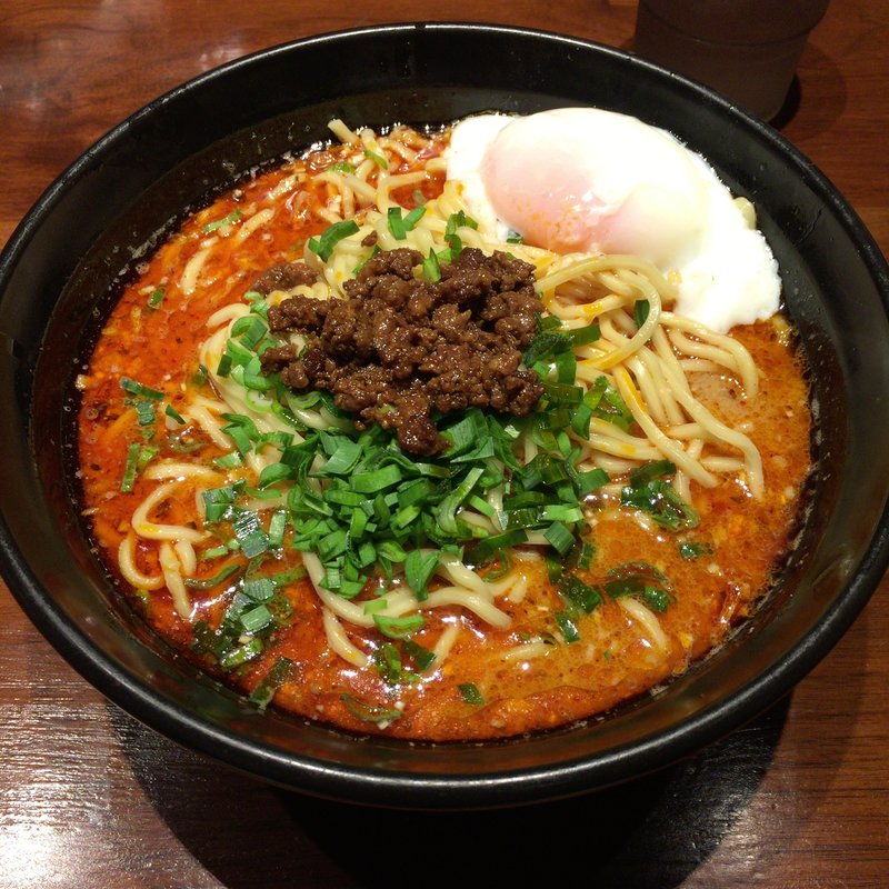 大盛 担々麺(チャイニーズレストラン 虎穴)