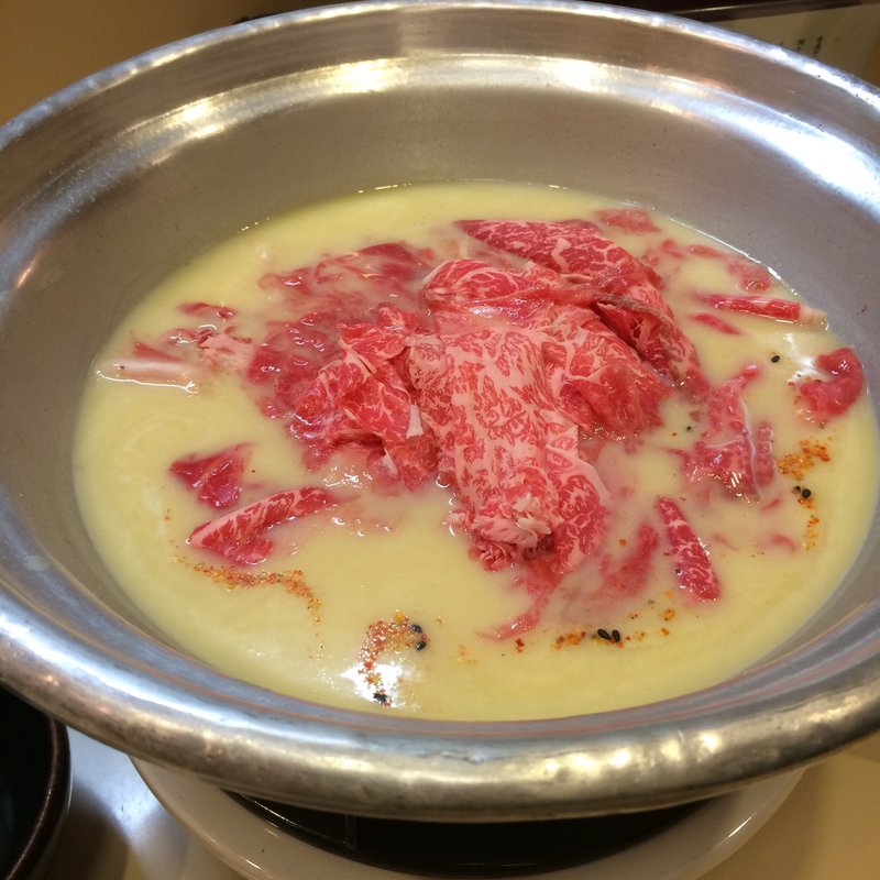 牛肉どて鍋(池田・銀なべ)