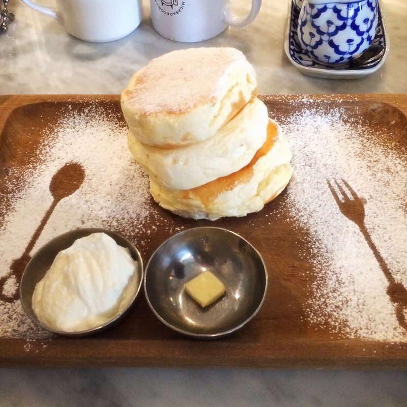 プレーンパンケーキふわふわ(ミカサデコ&カフェ)