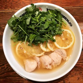 パクチーレモン冷し麺(三田製麺所 六本木店 )