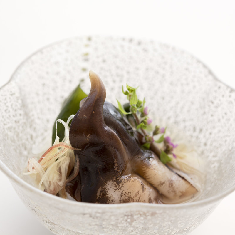 あさりとホッキ貝の和え物(鮨処 橘／ホテル日航東京)