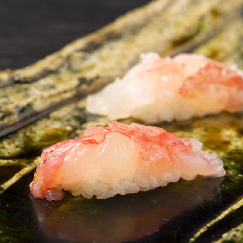 ボタン海老の握り(鮨処 橘／ホテル日航東京)