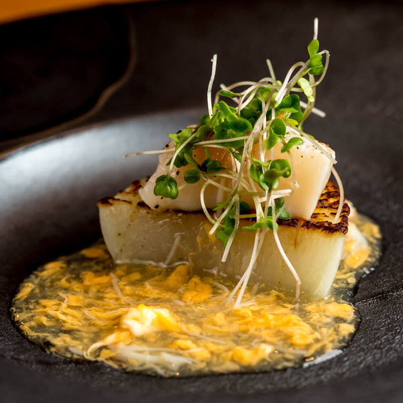 大根のグリル　ホタテ添え(鉄板料理 嵯助)