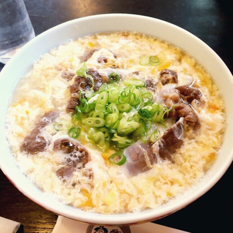 肉卵とじうどん(うどんの司 たかと )