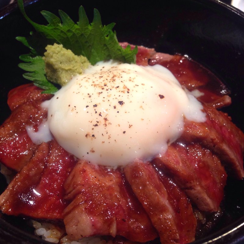 あか牛丼(熊本馬肉横丁 )