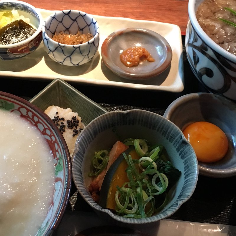 肉水とろろめし(葱や平吉 高瀬川店 （ねぎやへいきち）)