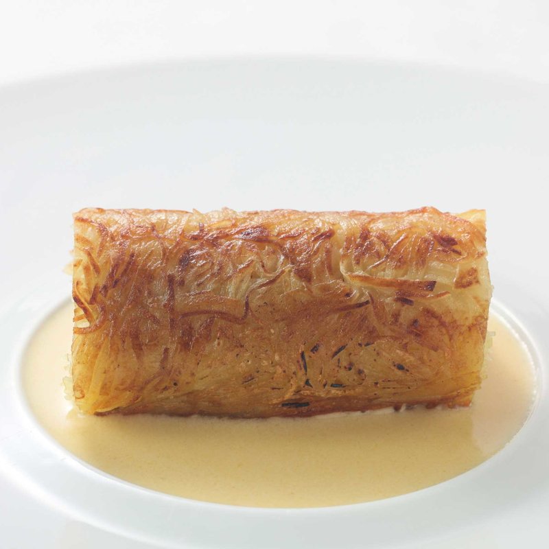 揚げ麺ロール　クリーム仕立て(エタンセール カワモト)