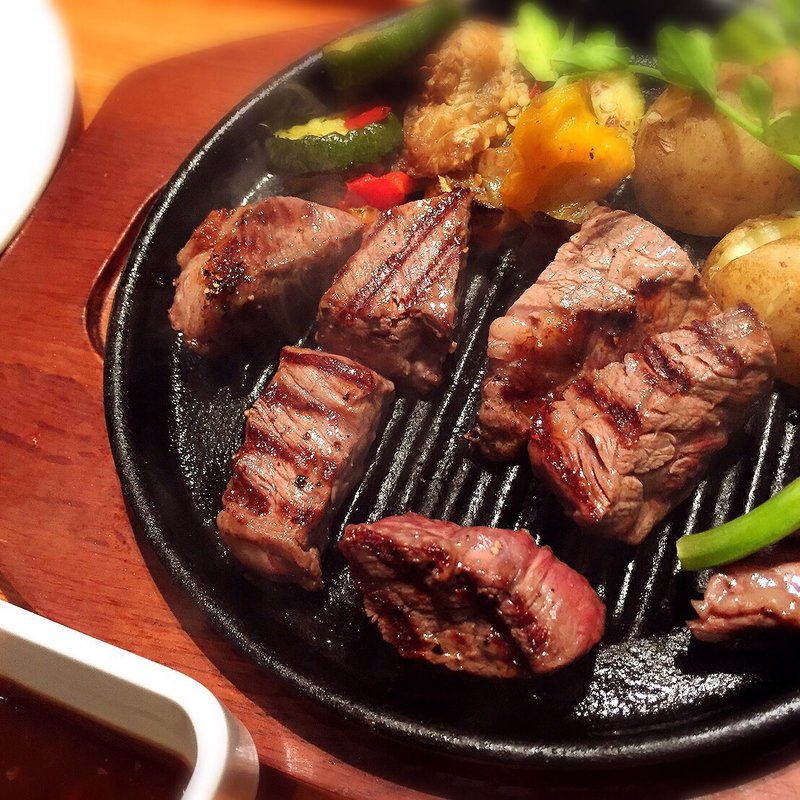  豪州黒牛プレミアムカットステーキ(いしがまやハンバーグ 溝口店)