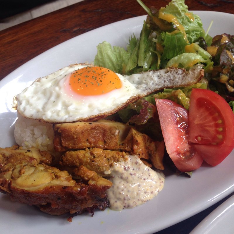 タンドリーチキンプレート(ザ・グローブ アンティークス)