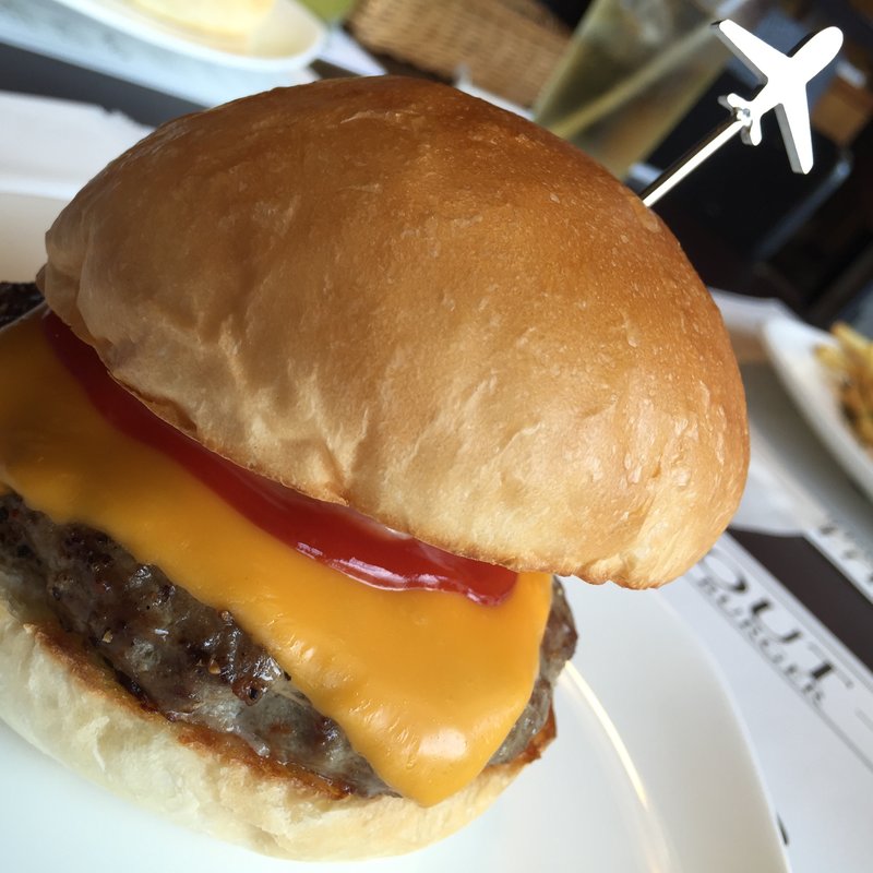 ノーベジチーズバーガー(ダグズバーガー)