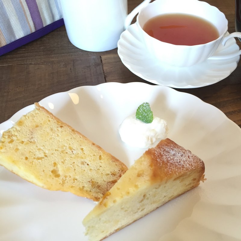 ゆずケーキセット(テクテク紅茶や)