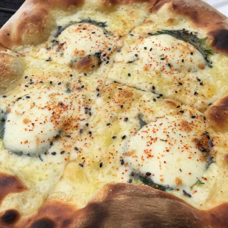 薬研掘ピザ(square cafe)