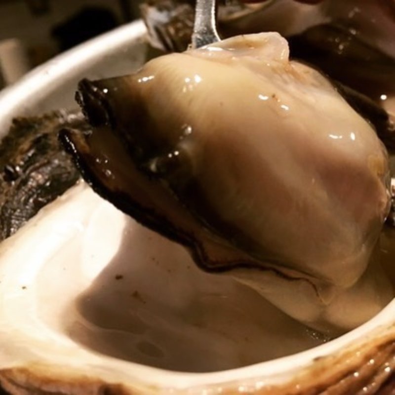 岩牡蠣「花美」(ペスカデリア 銀座)