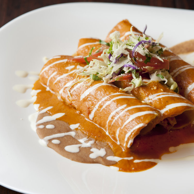 ラム肉のトマト煮込み(TORO （トロ）)