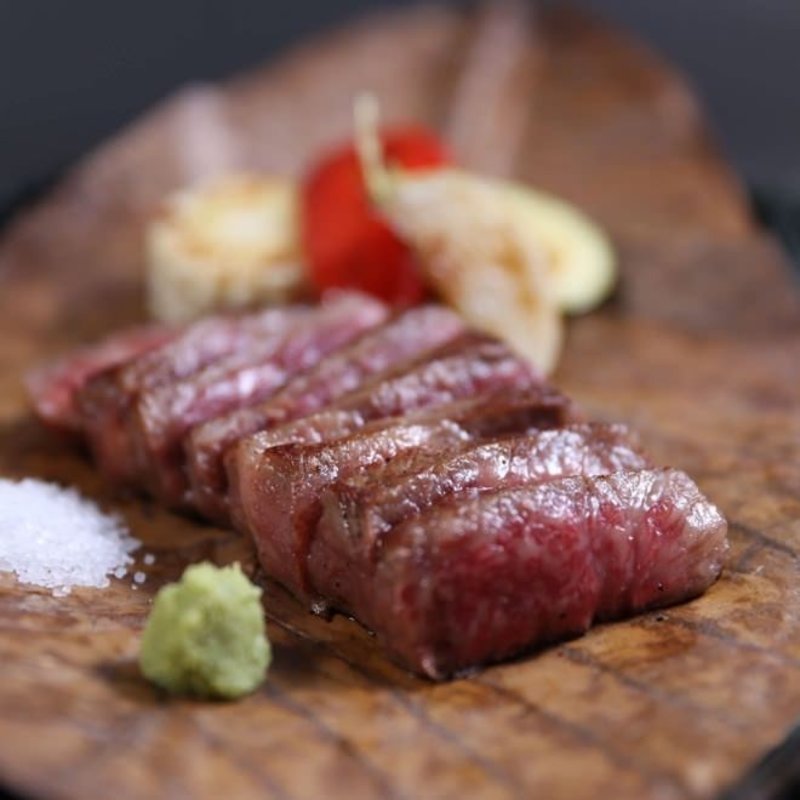 カルビステーキ(円居 神楽坂別邸 （MADOy）)