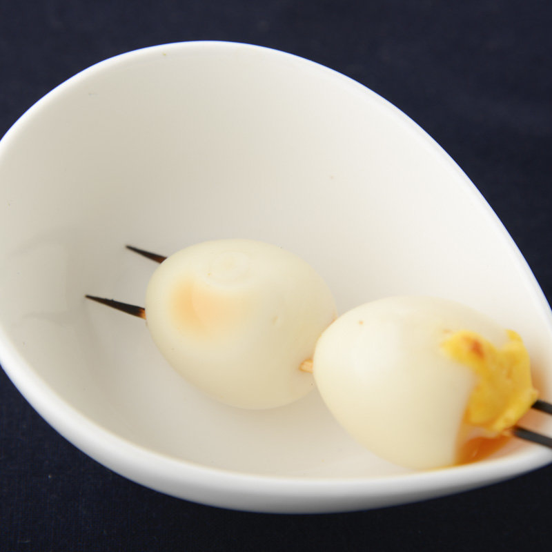 鶉の卵串(YAKITORI燃 WEST)