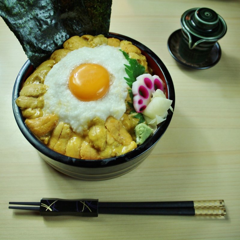 うにのとろろ丼(華火 （HANABI）)