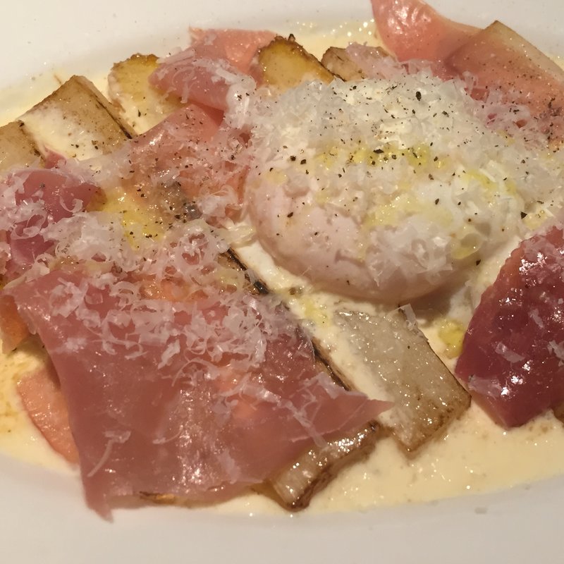 ホワイトアスパラのカルボナーラ(ヴェントフェリーチェ （Vento Felicie）)