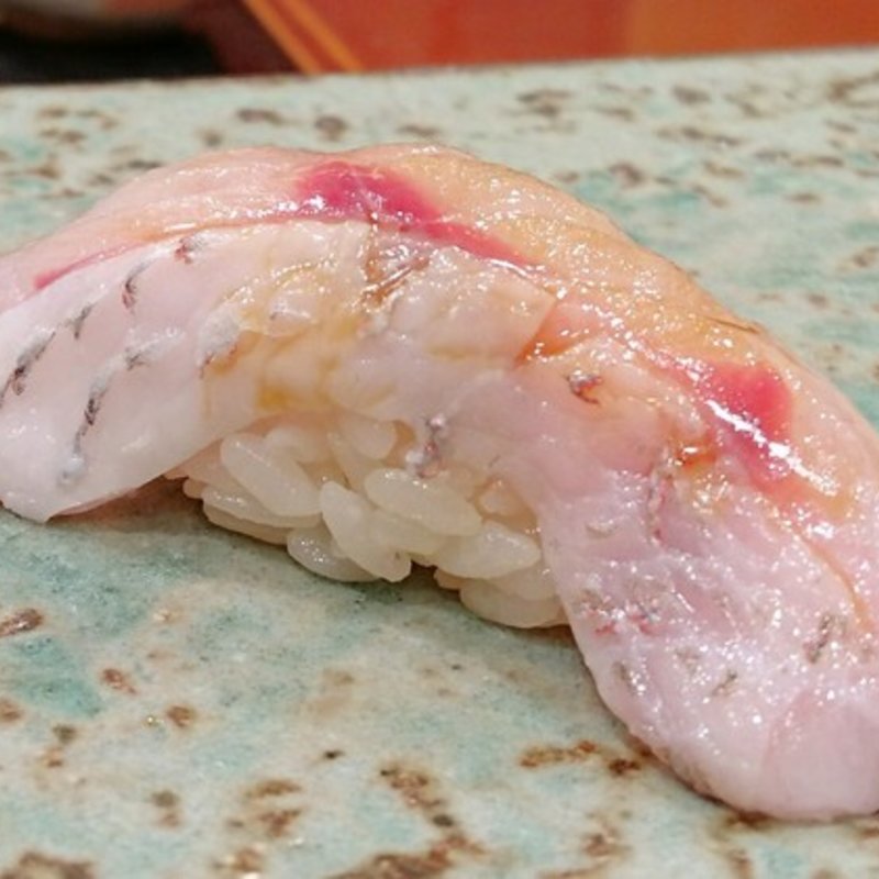 桜鯛の握り(鮨 たかはし)