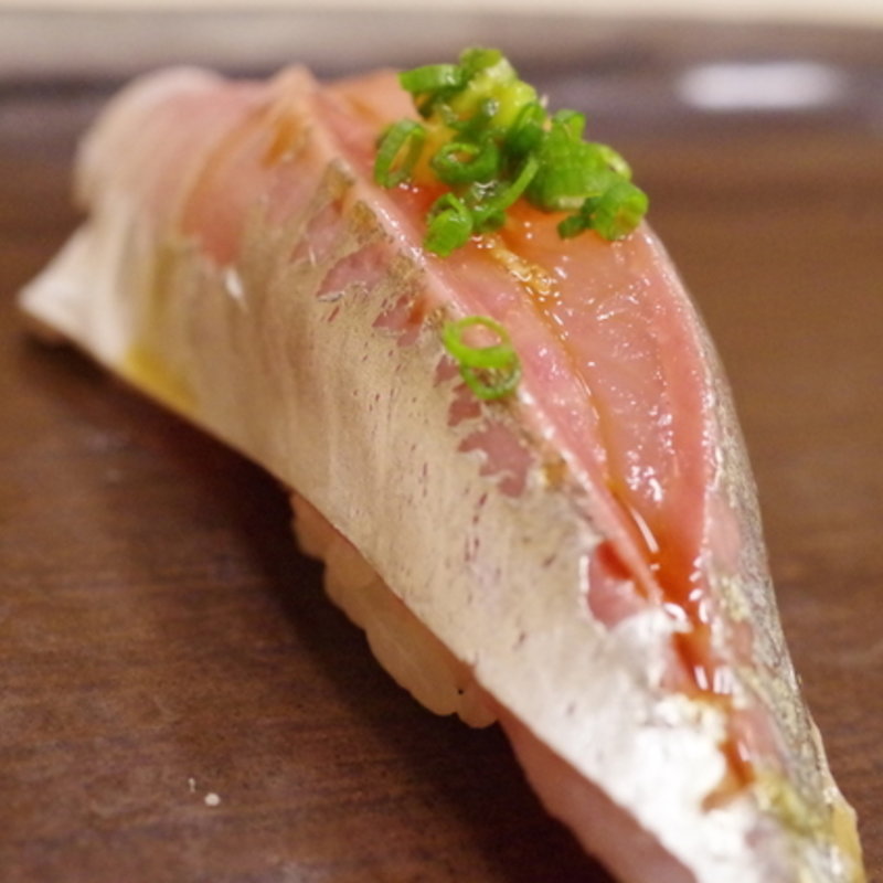 鯵の握り(すし おおの)