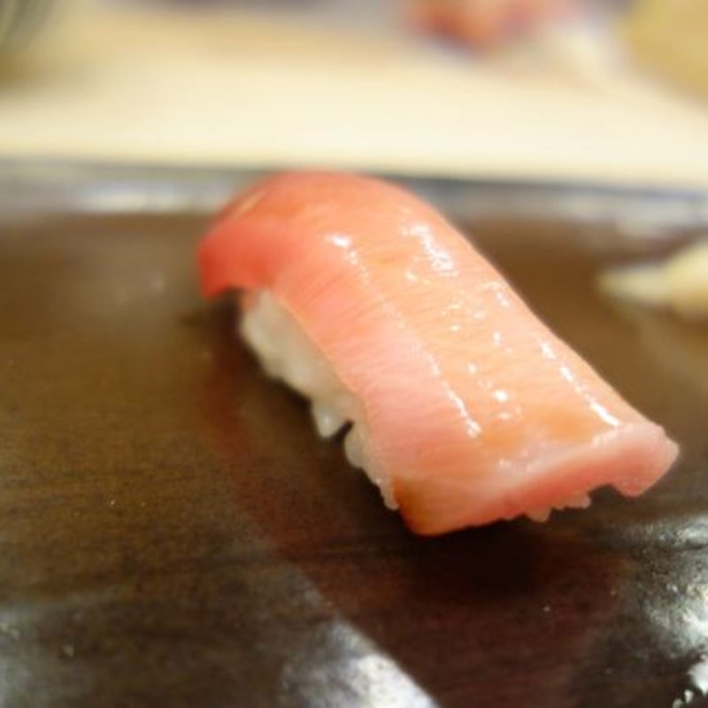 かまとろの握り(すし おおの)