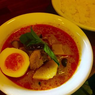Red Curry（レッドカリー）(タイカリーピキヌー )