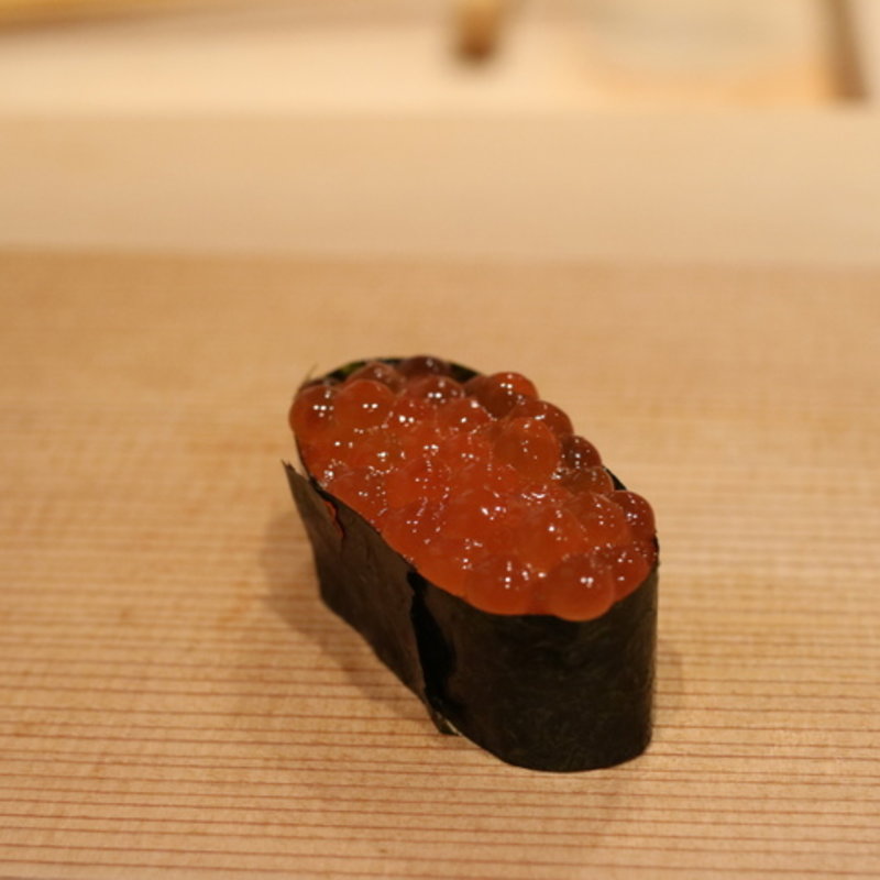 いくらの軍艦(鮨 太一)